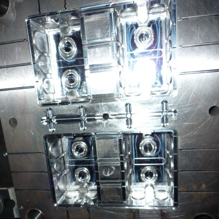 ข้อควรระวังในการฉีดขึ้นรูปพลาสติก